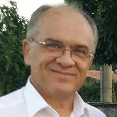 Halil Halil