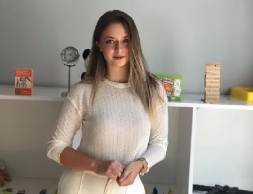 Aslı Domatesçi