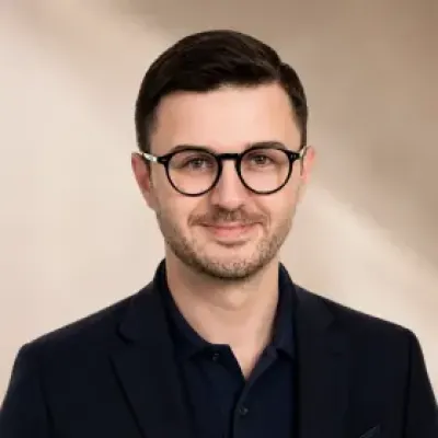 | Bilim Uzmanı Hayri Furkan Genç
