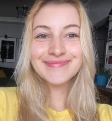 İrem Şaliş profil fotoğrafı