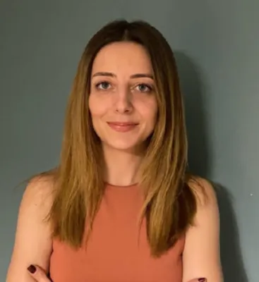Damla Beşer profil fotoğrafı