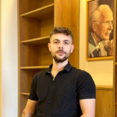Melih Kudu profil fotoğrafı