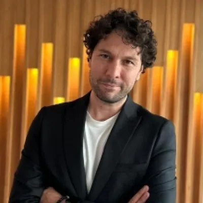 Ozan Aslan