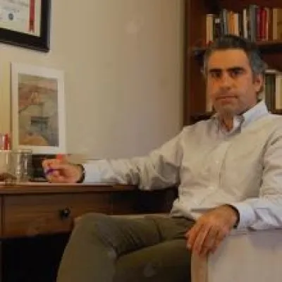 Uzm. Dr. Mehmet Benna Müftüoğlu profil fotoğrafı