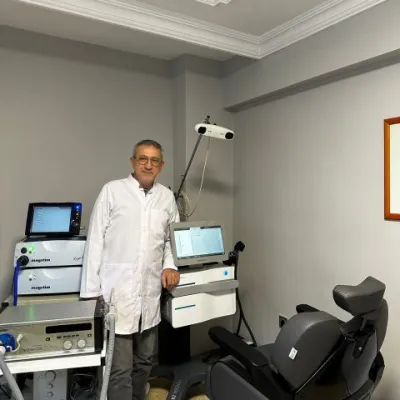 Prof. Dr. Burhanettin Uludağ profil fotoğrafı
