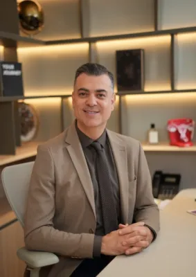 Doç. Dr. Eser Çolak