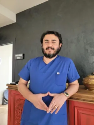 Op. Dr. Mustafa Atak profil fotoğrafı