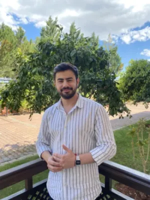 Berk İşlek
