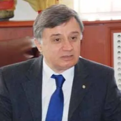 Prof. Dr. Alper Akınoğlu profil fotoğrafı