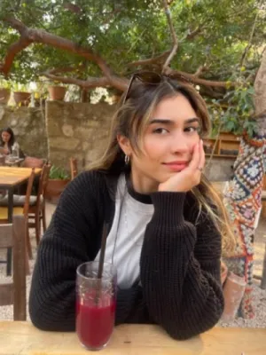 Damla Yağmurlu
