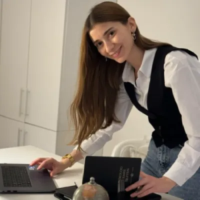 Cemre İşleyen profil fotoğrafı