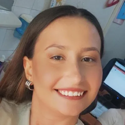 Betül Koç profil fotoğrafı