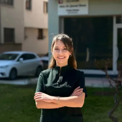Dt. Şevval Öksüz profil fotoğrafı