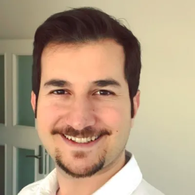 Uzm. Dr. Dt. Erdal Yıldırım profil fotoğrafı