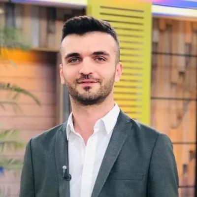 Fzt. Eser Onur Vardi profil fotoğrafı