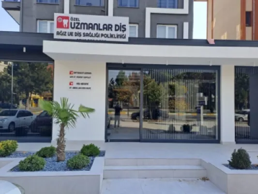Uzm. Dr. Dt. Mehmet Canpolat profil fotoğrafı