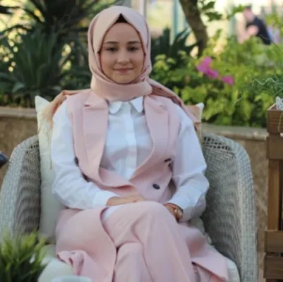 Uzm. Psk. Mehlika Kartöz profil fotoğrafı