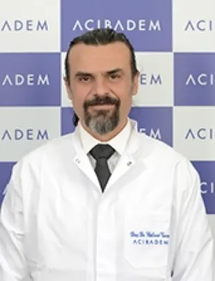 Bülent Tucer