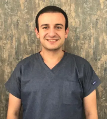 Uzm. Dr. Dt. Cihan Hasçizmeci profil fotoğrafı