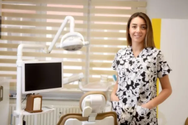 Dr. Dt. Servet Ayrıkçil Bozkurt profil fotoğrafı