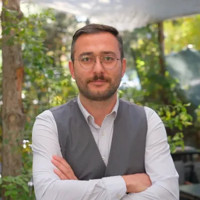 Dan. Okan Altungeyik