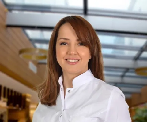 Betül Nalbant