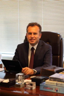 Suat Hayri Uğurbaş