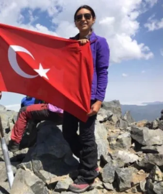Cansu Ayazoğlu