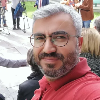 Özgür Deniz Değer