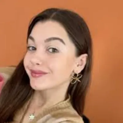 Melis Çınar profil fotoğrafı