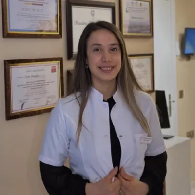 Uzm. Dr. Dt. Seren Beykoz profil fotoğrafı