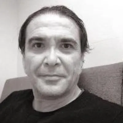 Op. Dr. Ersan Şener profil fotoğrafı