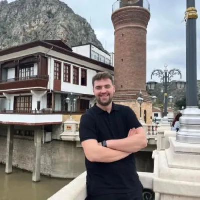 Dkt. Muhammed Burhan Şen profil fotoğrafı