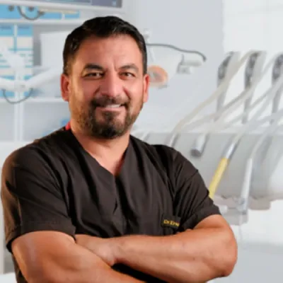 Dr. Dt. Ersan Çiçek profil fotoğrafı
