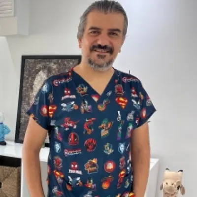 Doç. Dr. Velat Çelik