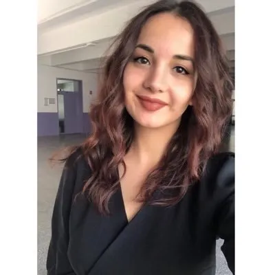 Dyt. Büşra Özgen profil fotoğrafı