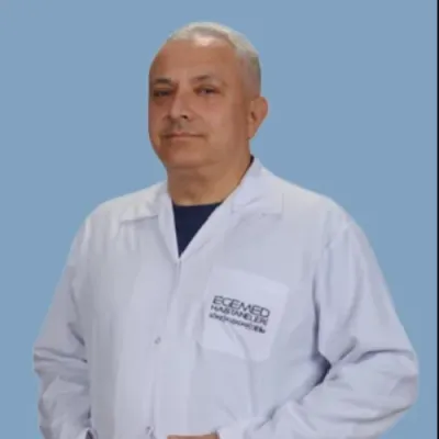 Uzm. Dr. Ahmet Şakru