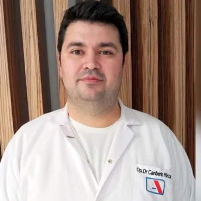 Op. Dr. Canberk Mirza profil fotoğrafı