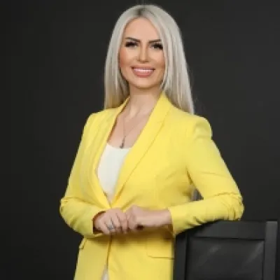 Elif Akıncı