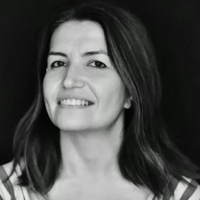 Uzm. Dr. Senem Tekeoğlu profil fotoğrafı