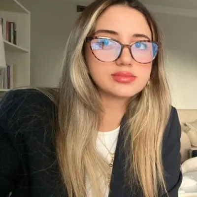 Zehra Nur Ak