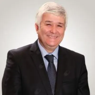 Özgür Kasapçopur