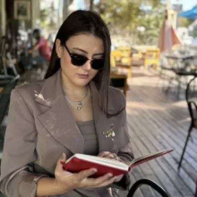 Emine Güler