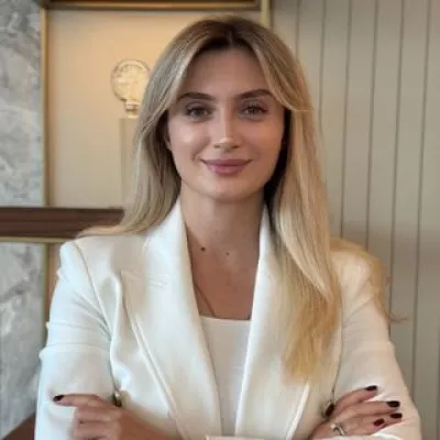 İrem Özdeş