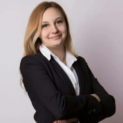 Uzm. Dr. Psk. Dan. Başak Cansu Akçelik profil fotoğrafı