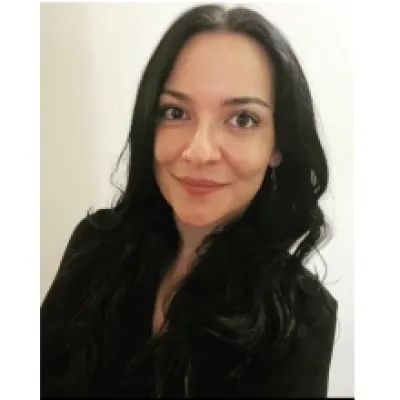 Esra Akyüz