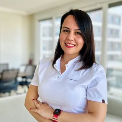 Dr. Ayşenur Bekaroğlu profil fotoğrafı