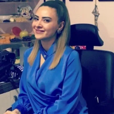 Ezgi Sakar