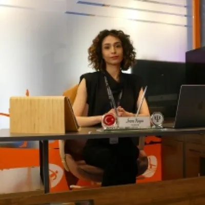 İrem Kaya