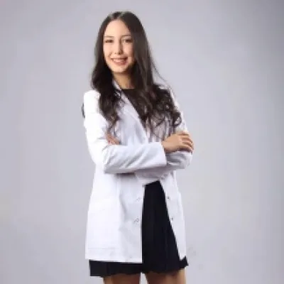 Uzm. Dr. Dt. Cansu Emeksiz Arar profil fotoğrafı